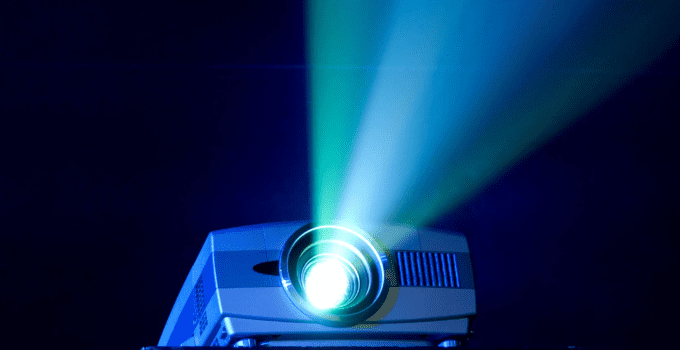 How do I know if my projector lamp is bad